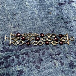 Macys faux pearl and Gold tone multi chain link bracelet w toggle closure 8”